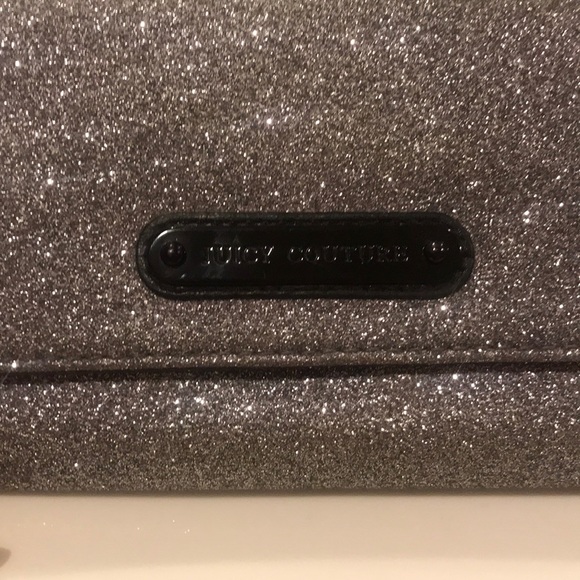 Juicy couture sparkly chain wallet - Picture 2 of 7